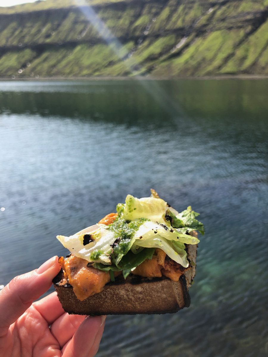 Grilled horse mussel on butter toasted bread by Koks chef Poul Andrias Ziska, The Faroe islands