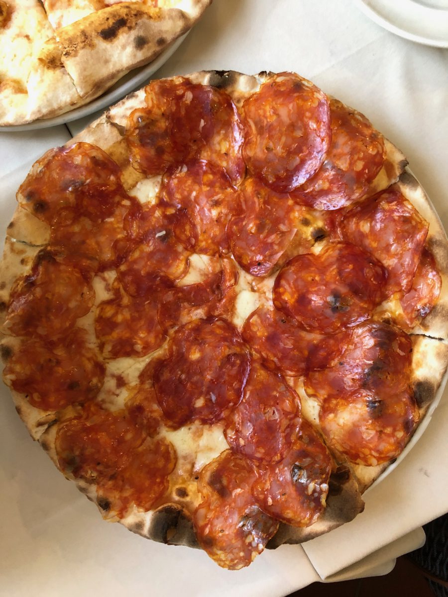 Very thin pepperoni pizza at La Specialità, Milan